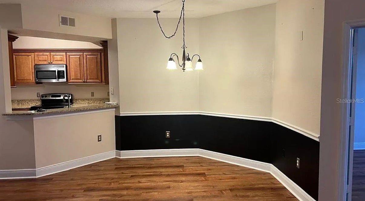5554 Metrowest Blvd #4-310 Property Photo 11