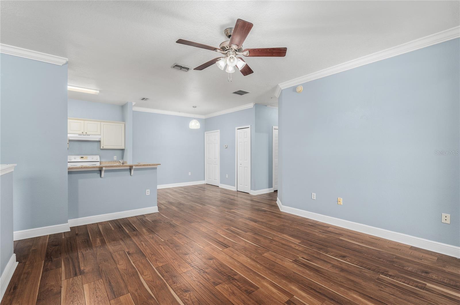 1315 Eastern Pecan Pl #202 Property Photo 4
