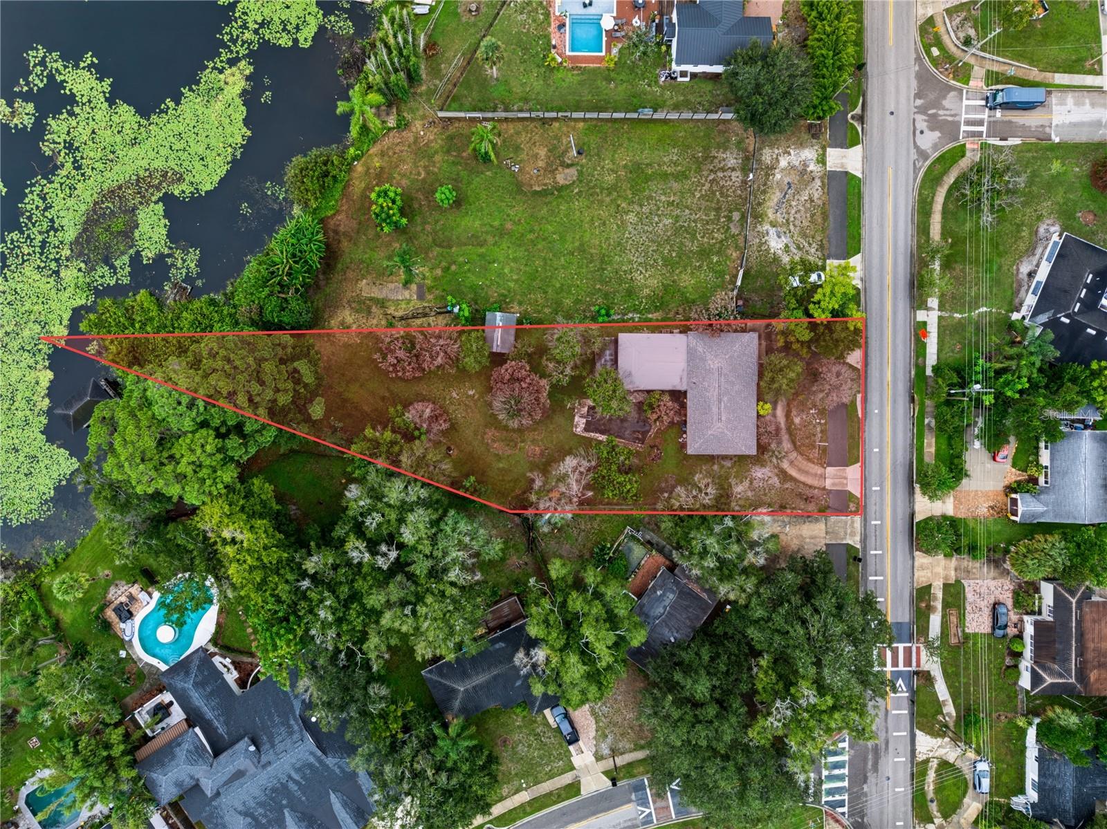 1111 N Bumby Ave Property Photo 9
