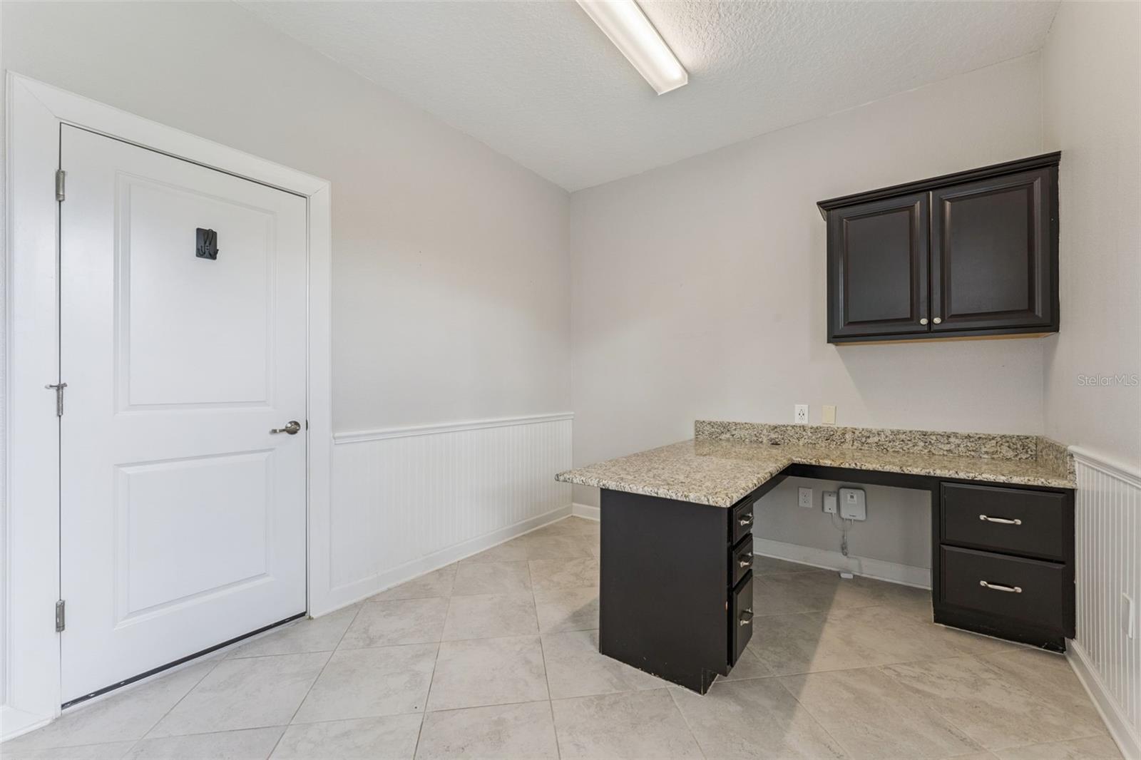 8001 Pond Apple Dr Property Photo 29