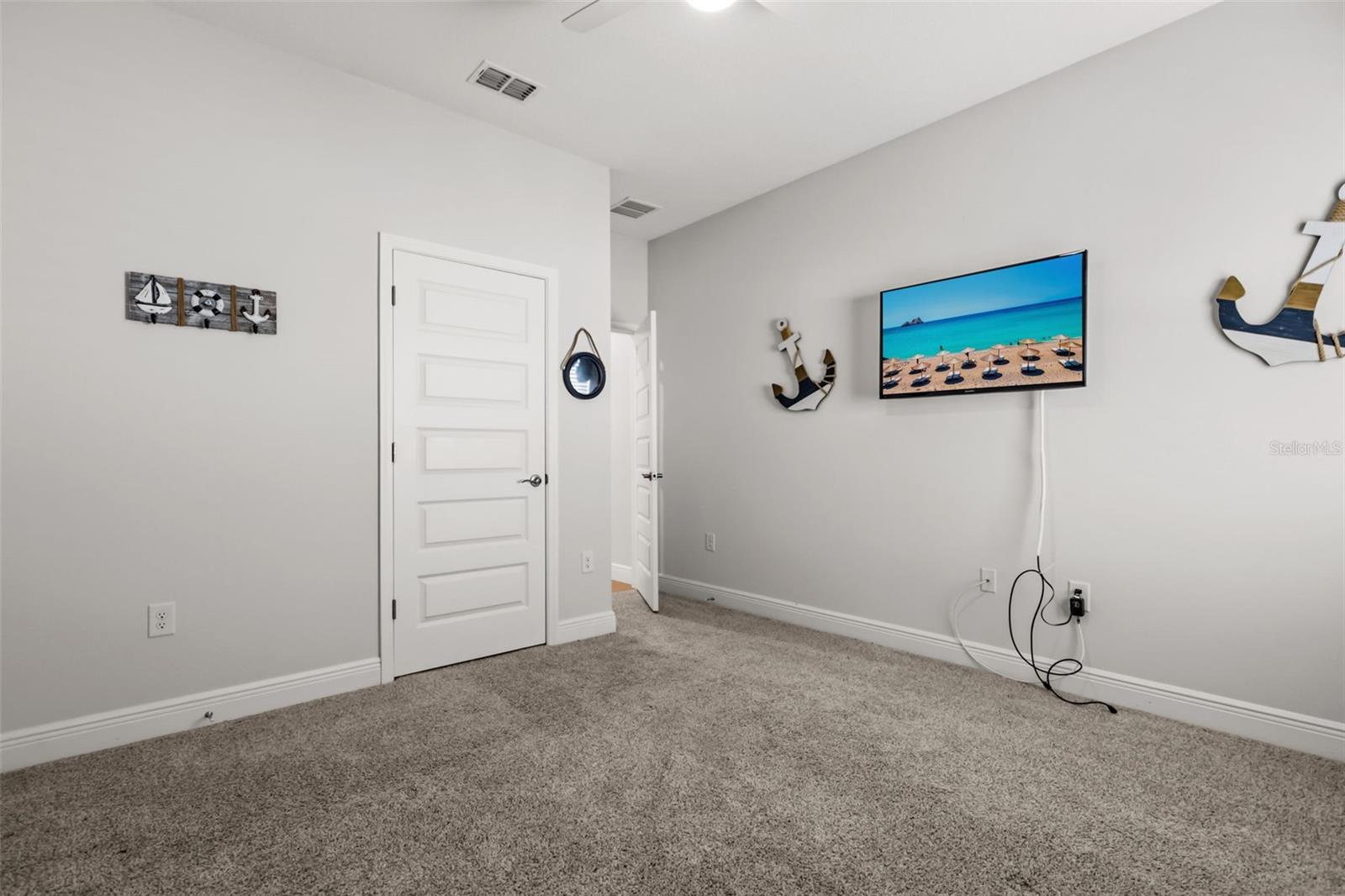 15526 Mango Isle St Property Photo 41