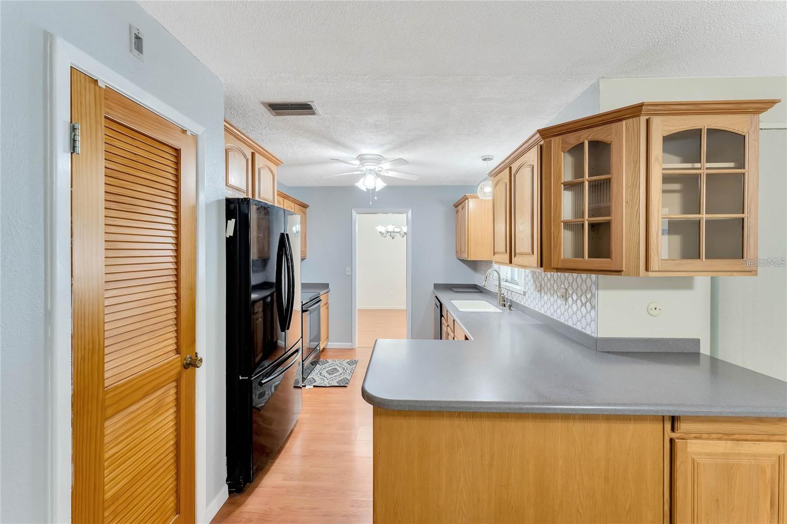 343 Michigan Ave Property Photo 5