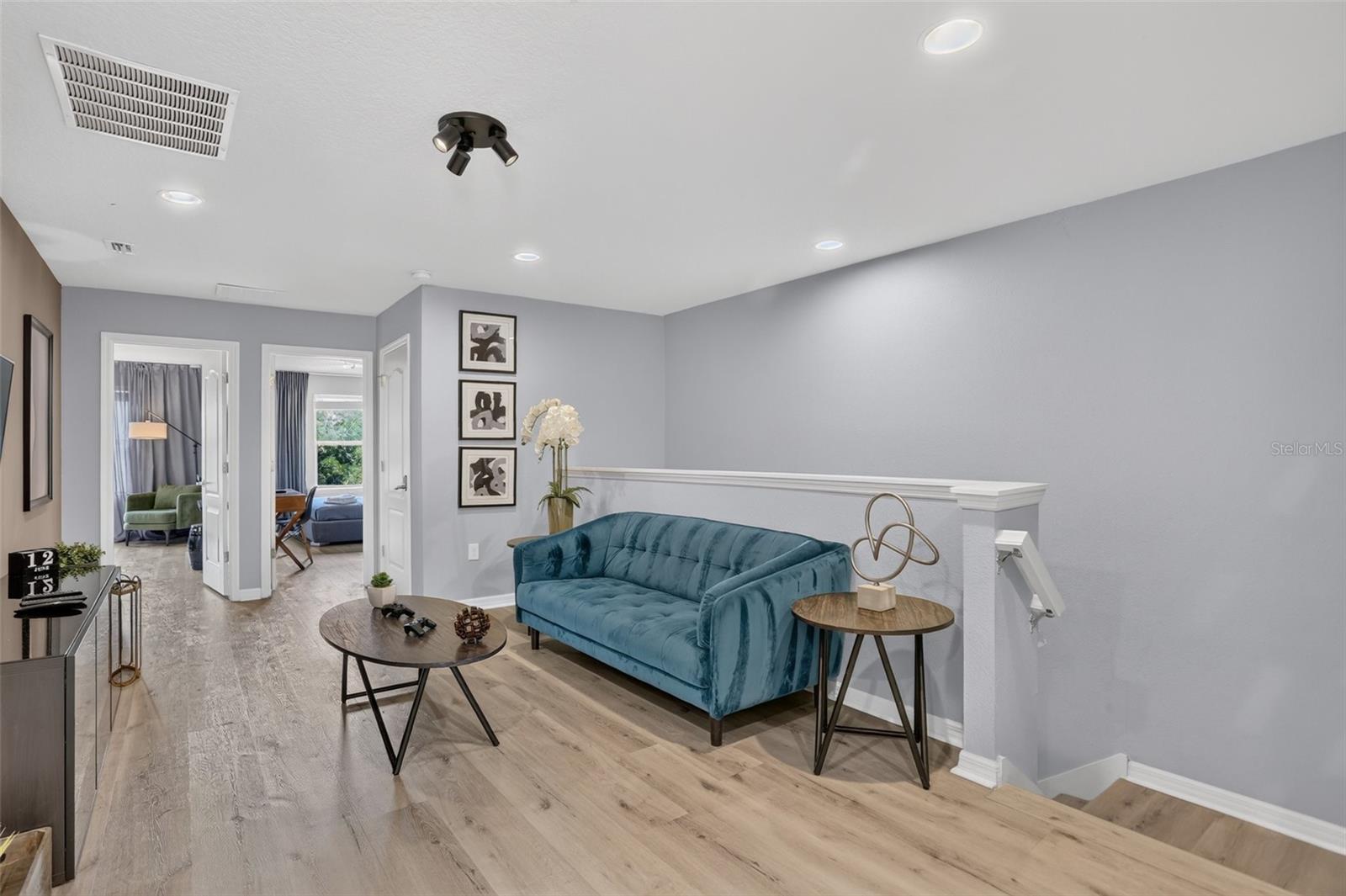 8831 Geneve Ct Property Photo 23