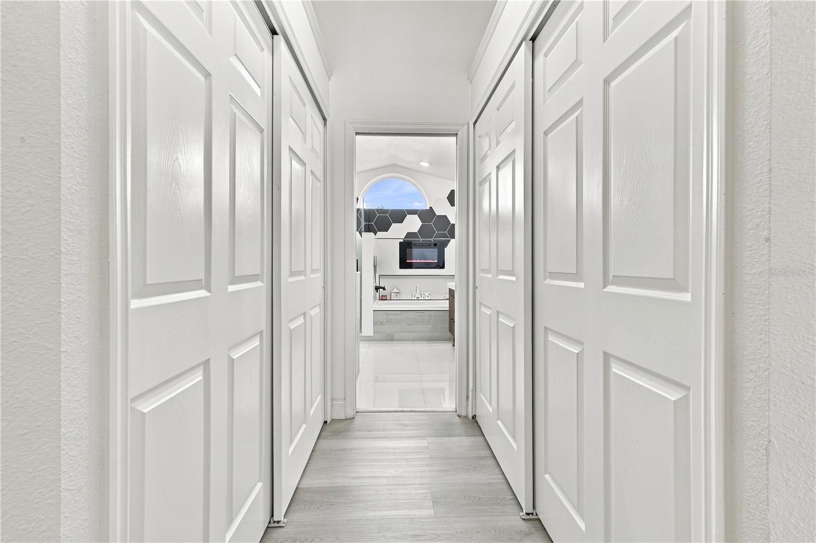 672 Cranebrook Ct Property Photo 20