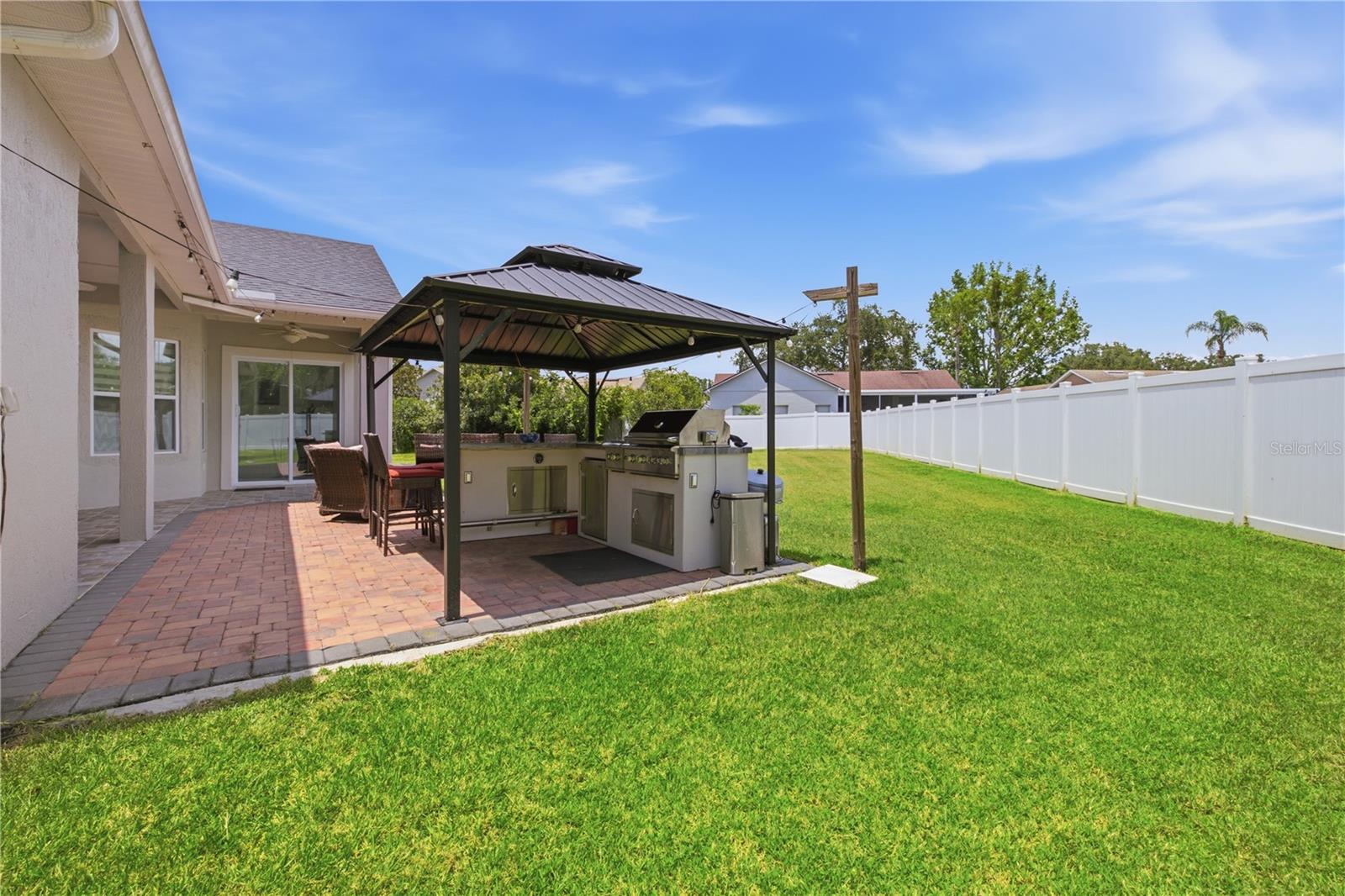 672 Cranebrook Ct Property Photo 42