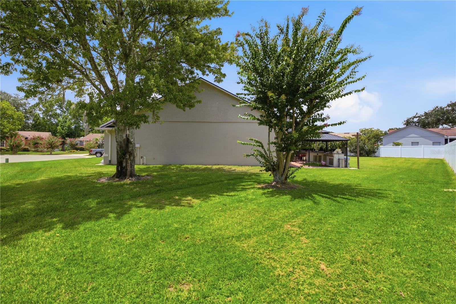 672 Cranebrook Ct Property Photo 46