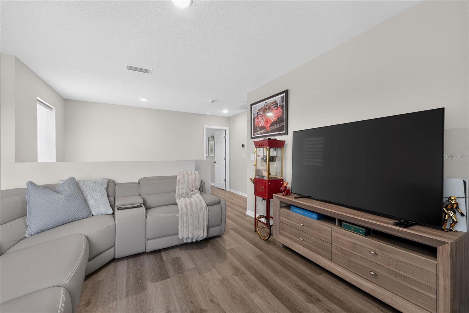 1857 Grasmere St Property Photo 29
