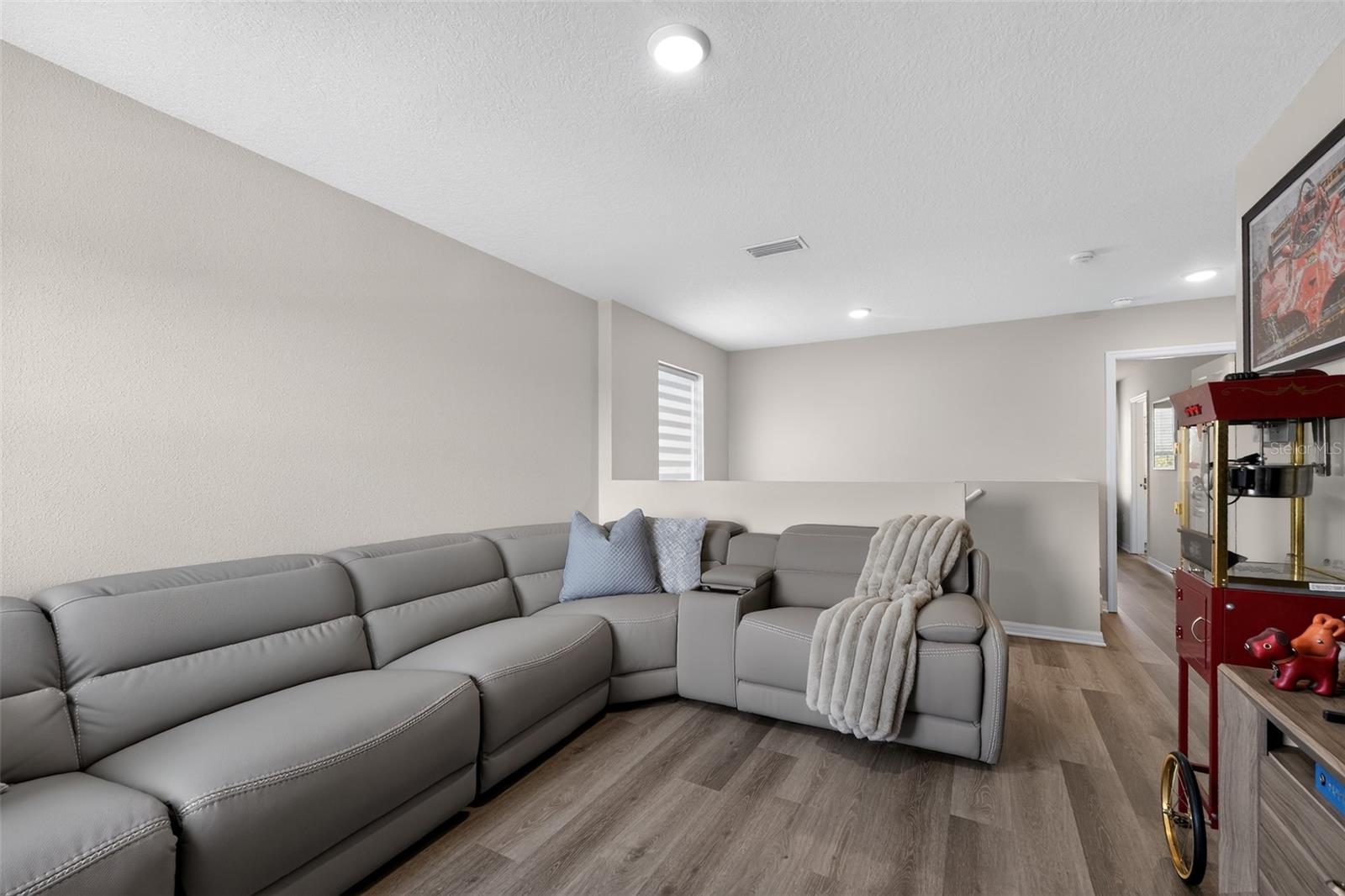 1857 Grasmere St Property Photo 31