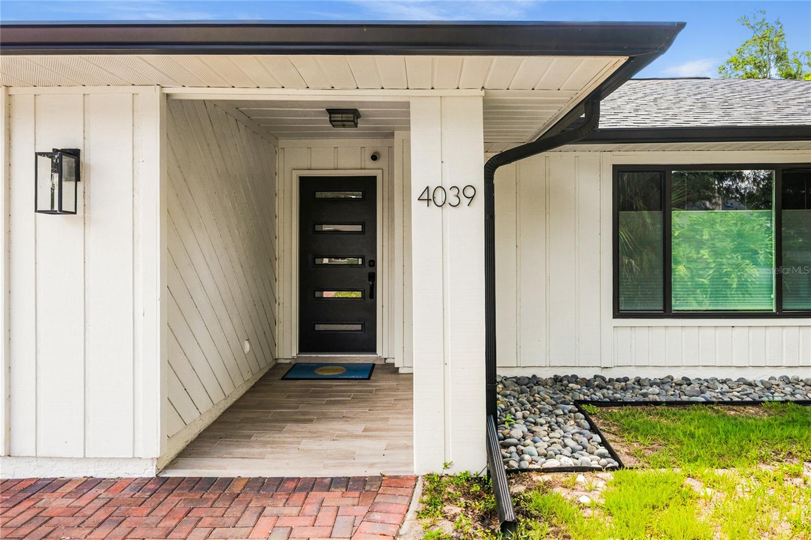 4039 Cool Water Ct Property Photo 1