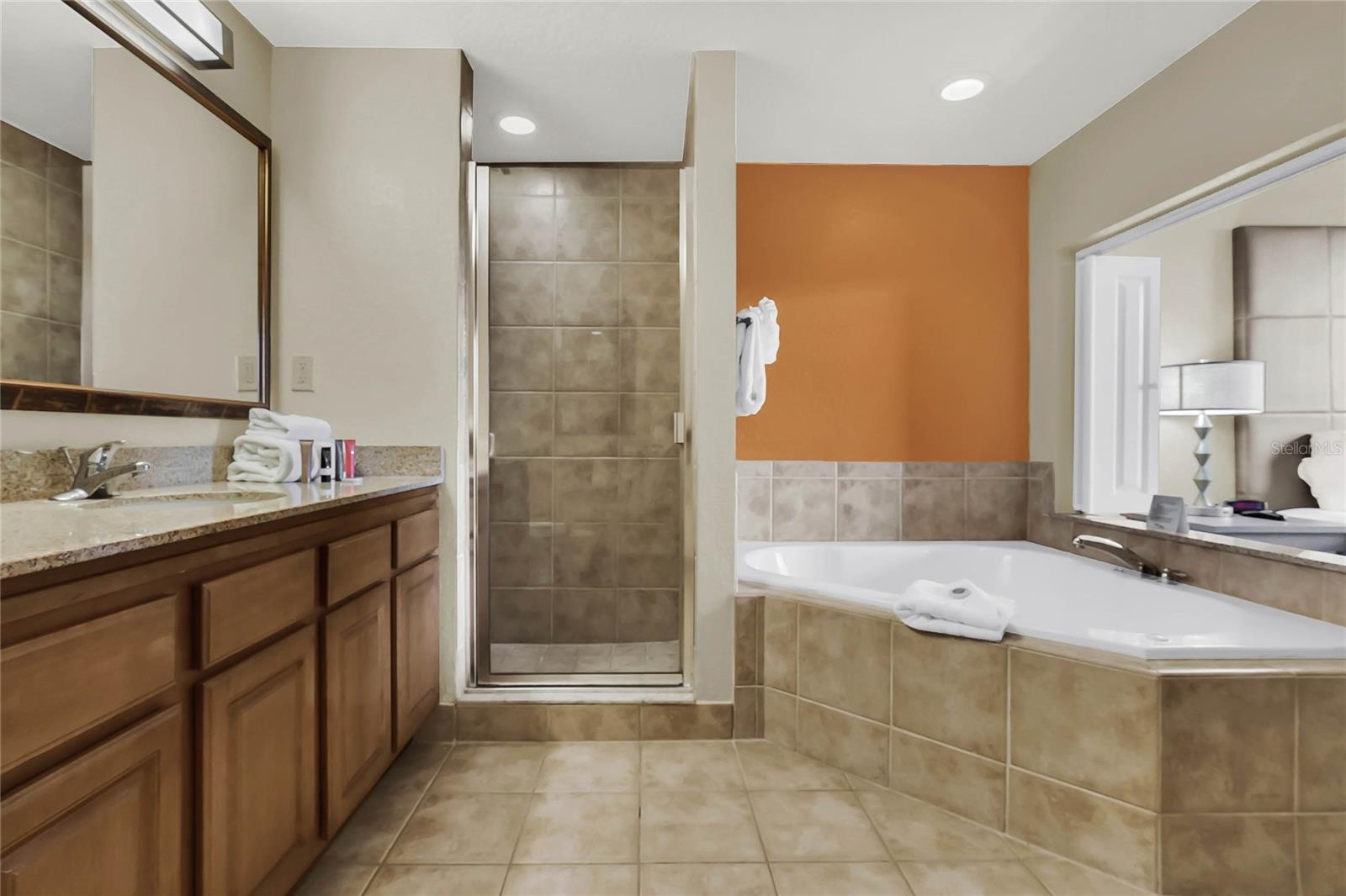 12544 Floridays Resort Dr #207b Property Photo 14
