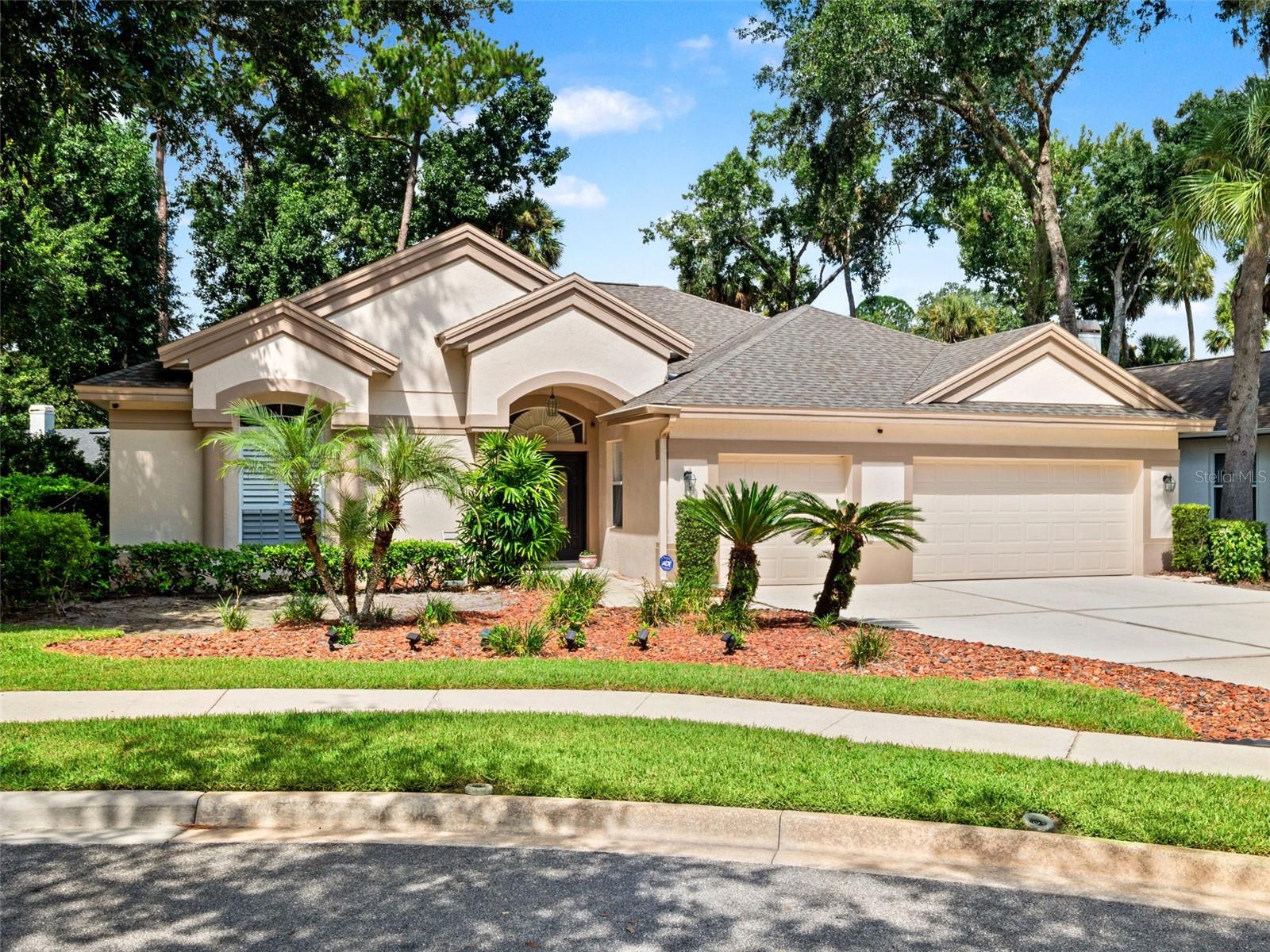 5325 Lake Bluff Ter Property Photo 2