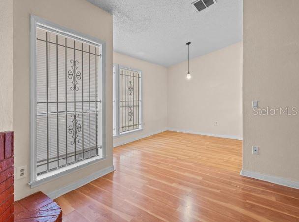 652 Saint Johns Ct #652 Property Photo 5