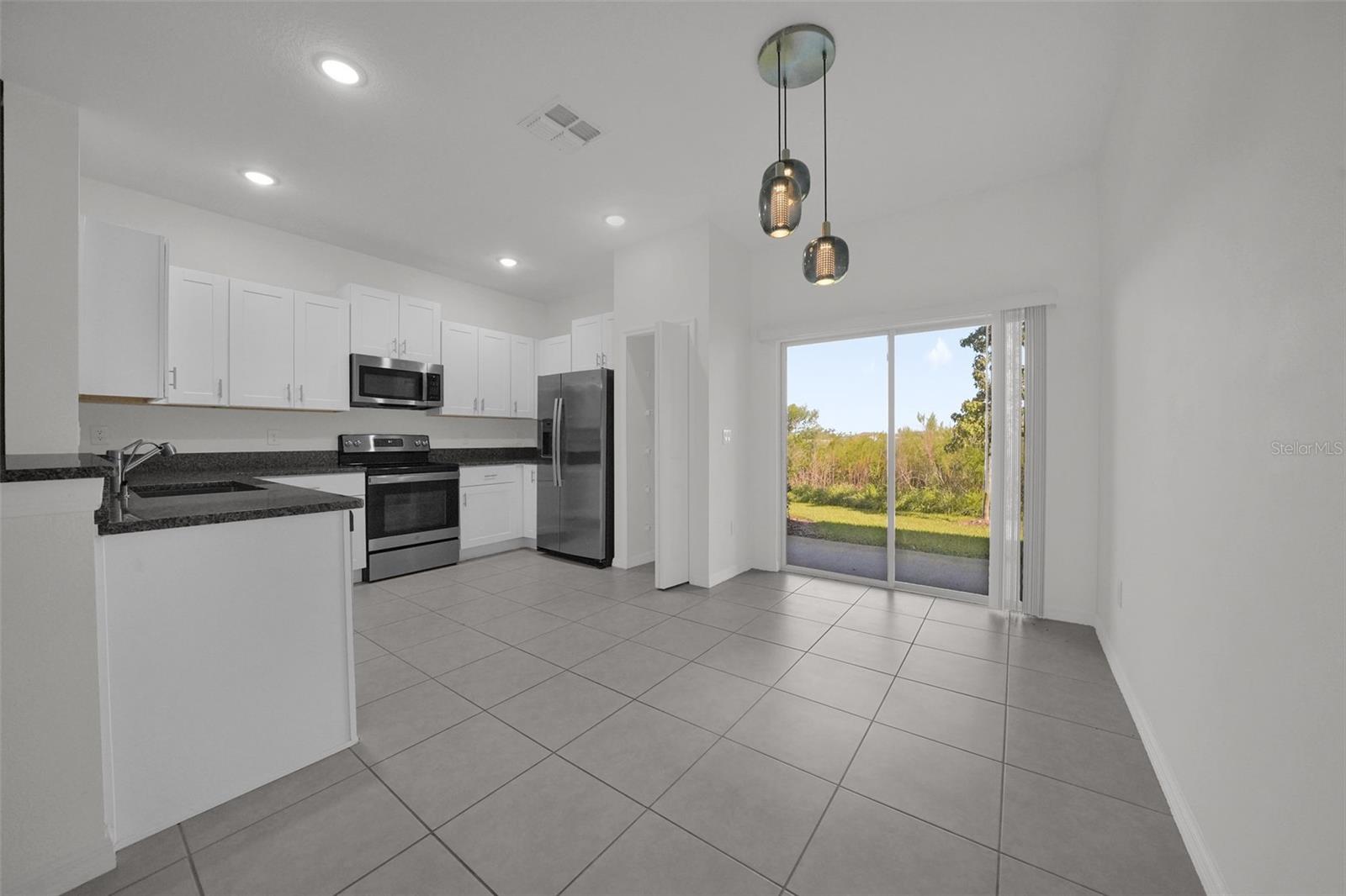 32201 Powderpuff Mimosa Dr Property Photo 8