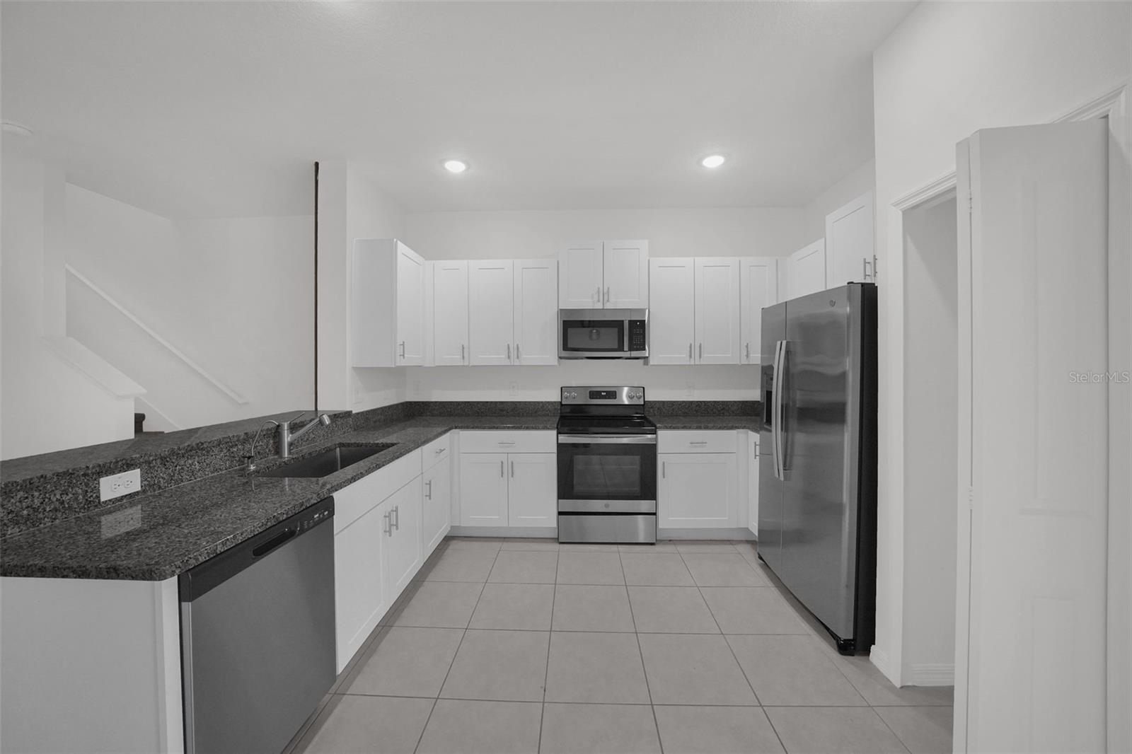 32201 Powderpuff Mimosa Dr Property Photo 13