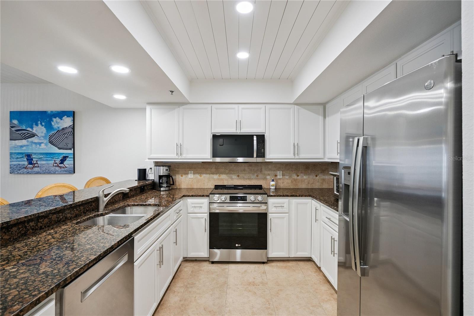 5300 S Atlantic Ave #13-604 Property Photo 16