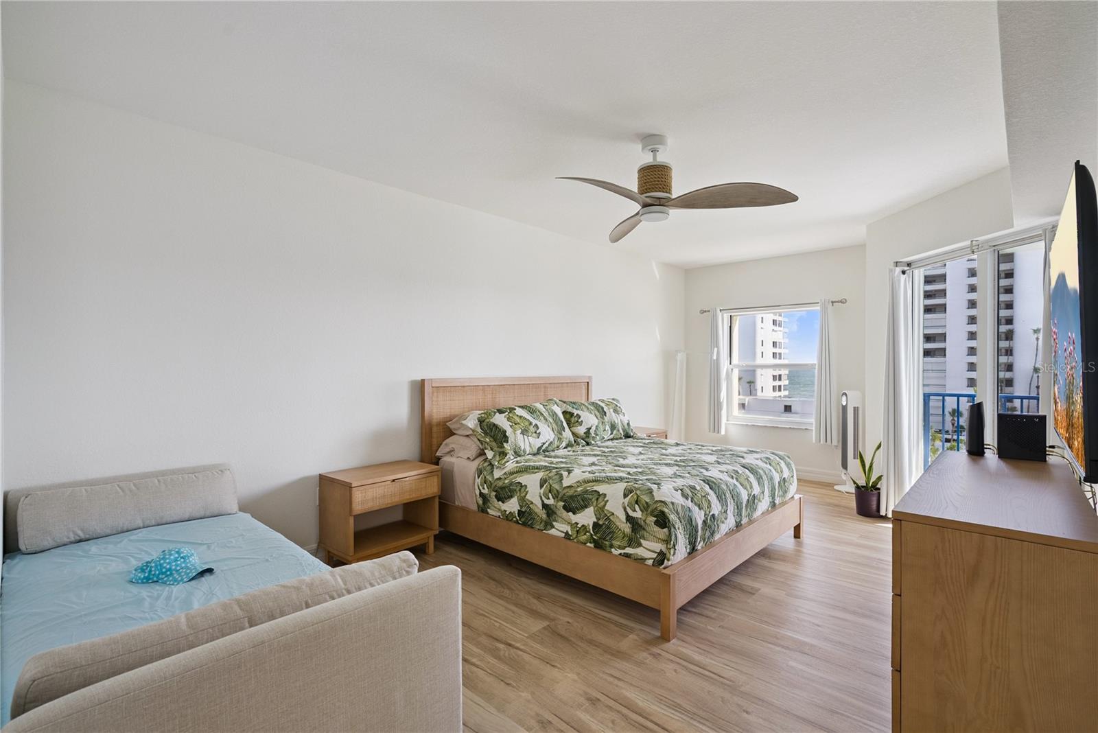 5300 S Atlantic Ave #13-604 Property Photo 27