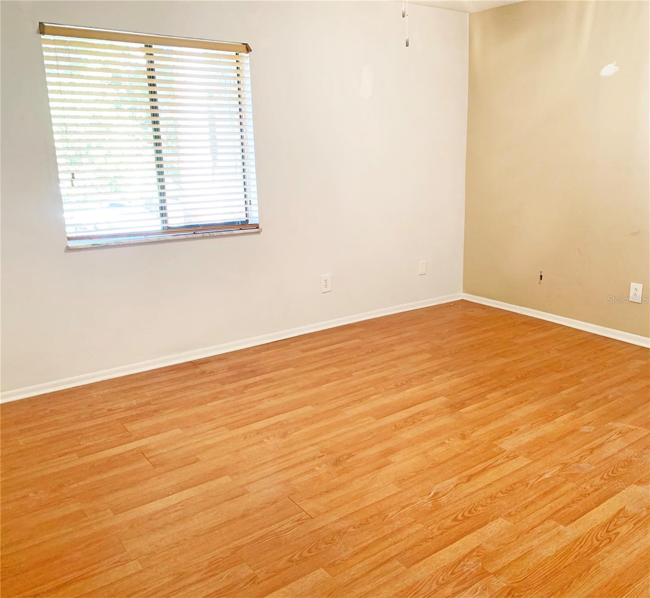 125 Springwood Cir #d Property Photo 6