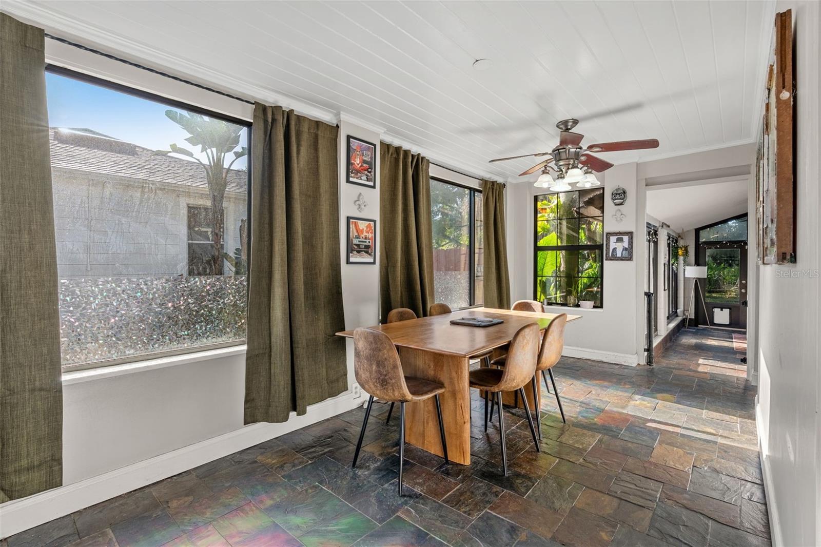 1710 Oregon St Property Photo 10