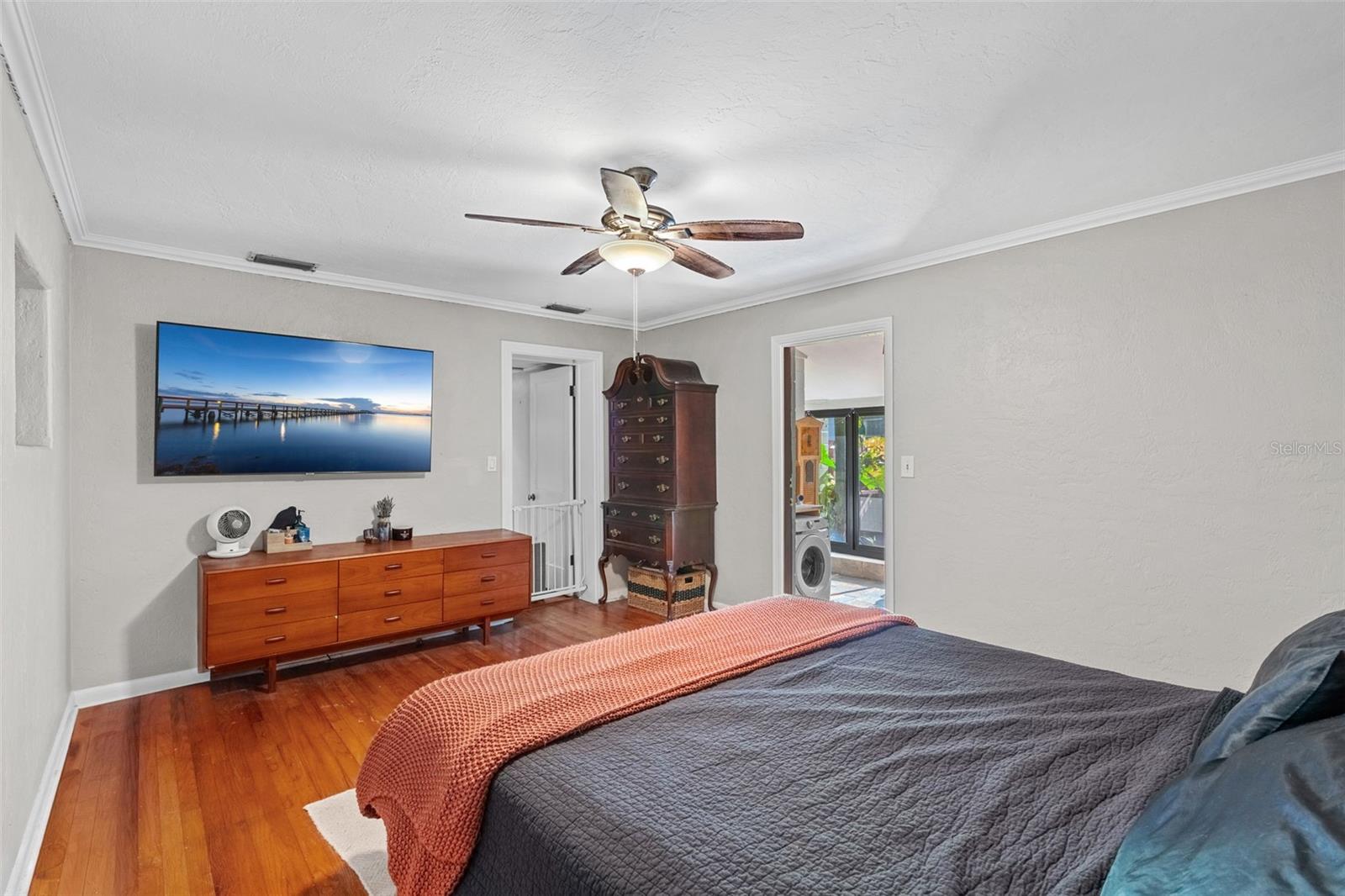 1710 Oregon St Property Photo 23