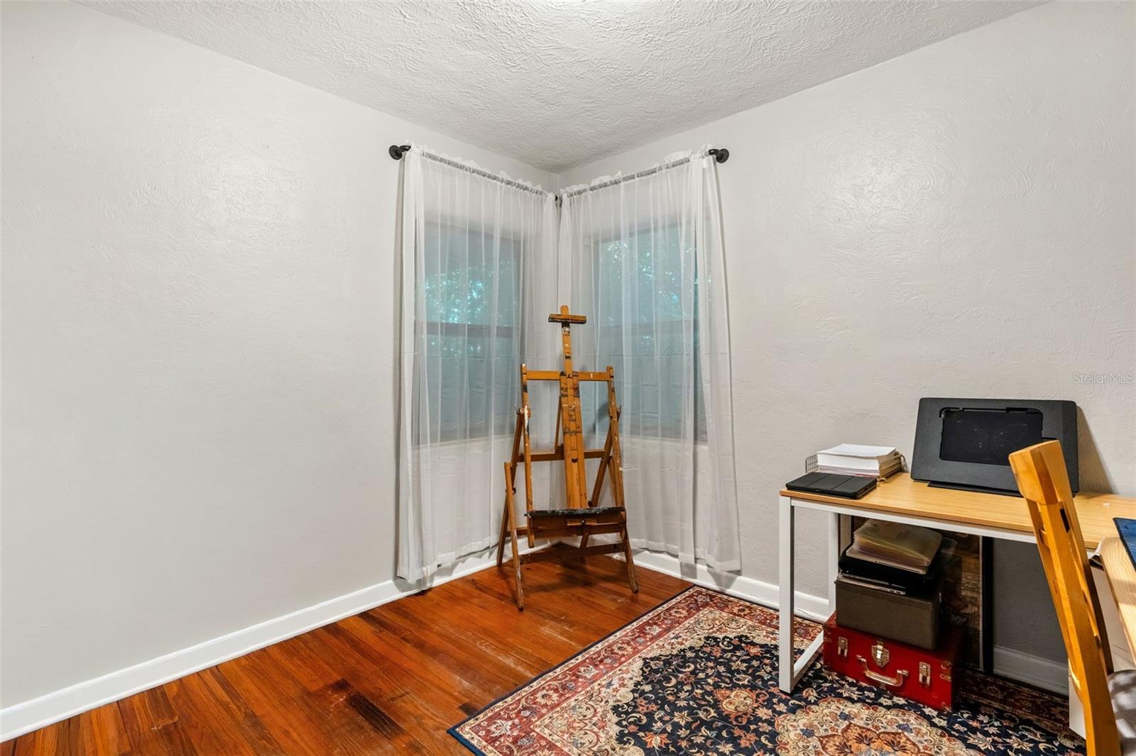 1710 Oregon St Property Photo 26