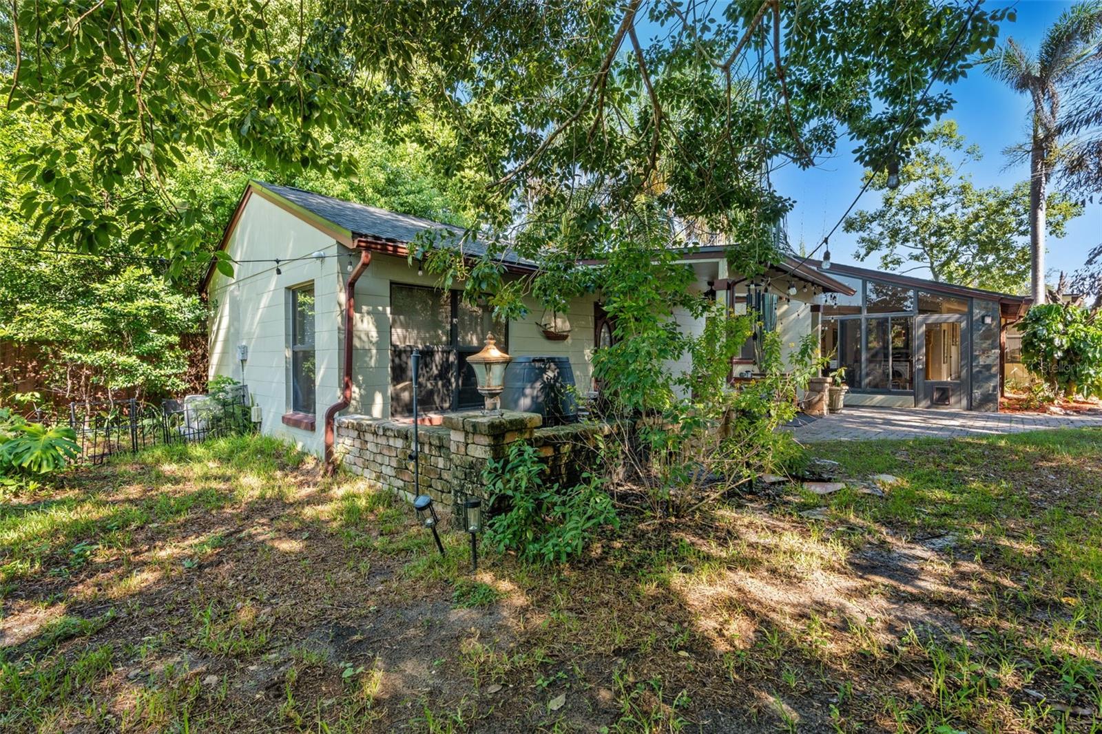 1710 Oregon St Property Photo 44