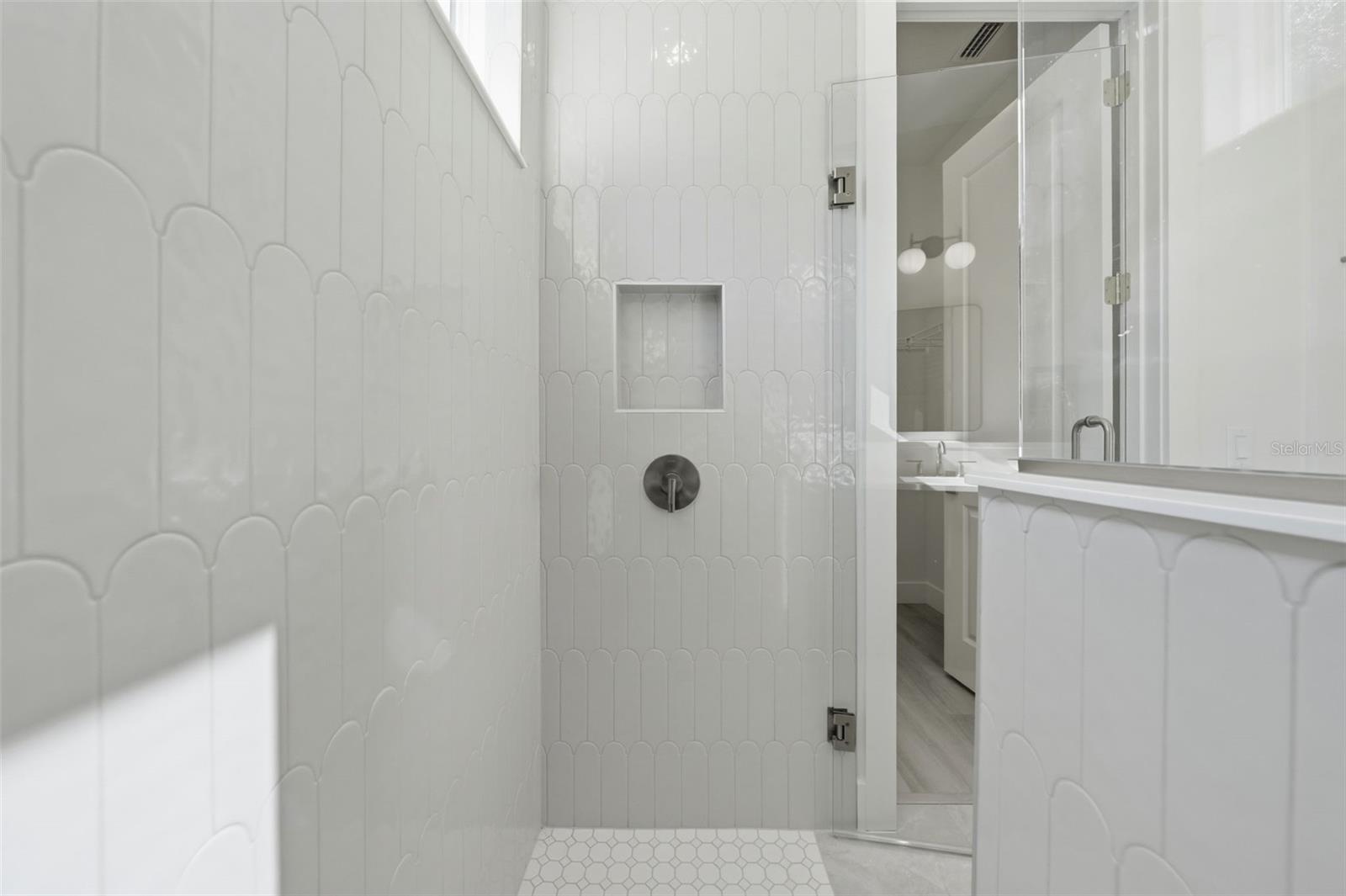 1603 Bryn Mawr St Property Photo 26