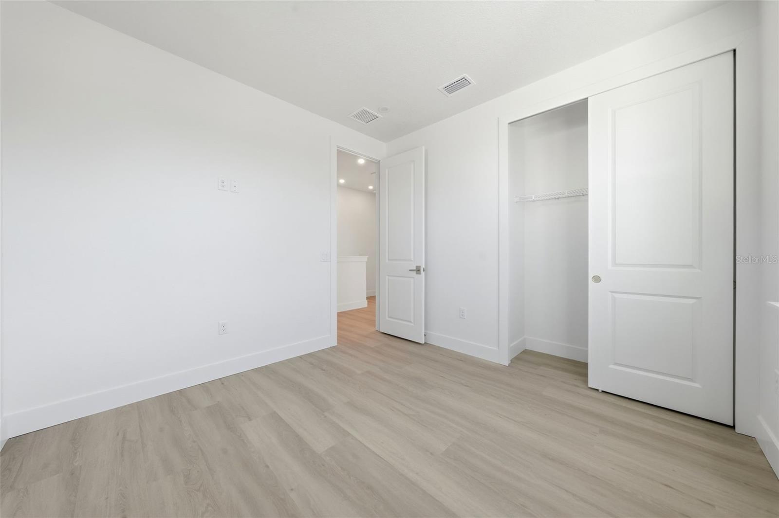 1603 Bryn Mawr St Property Photo 31