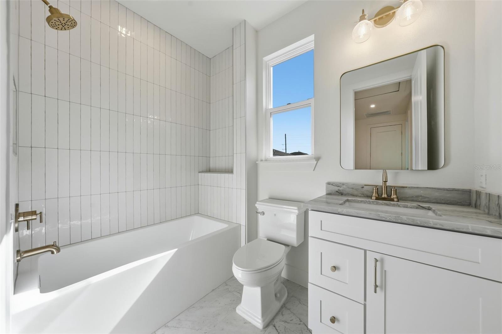 1603 Bryn Mawr St Property Photo 34