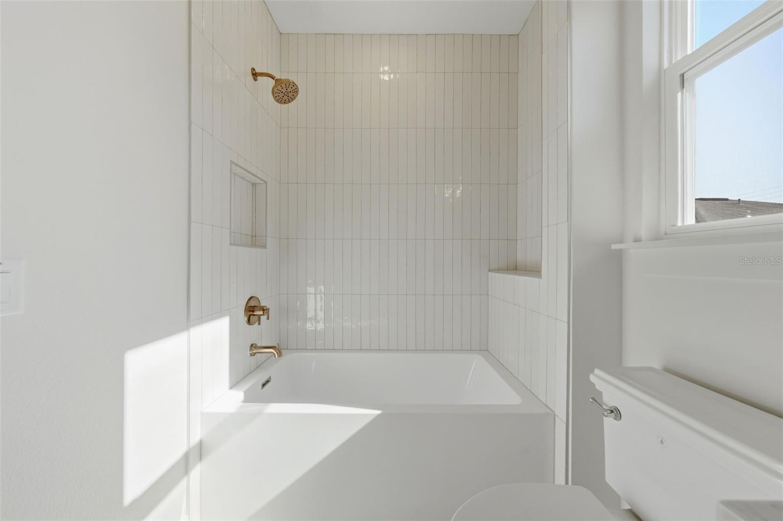 1603 Bryn Mawr St Property Photo 36