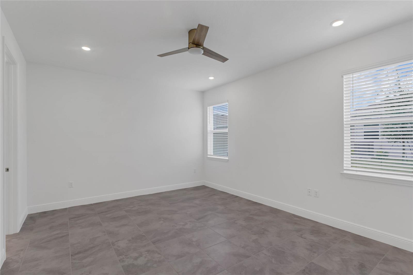 4518 Lions Gate Ave Property Photo 11