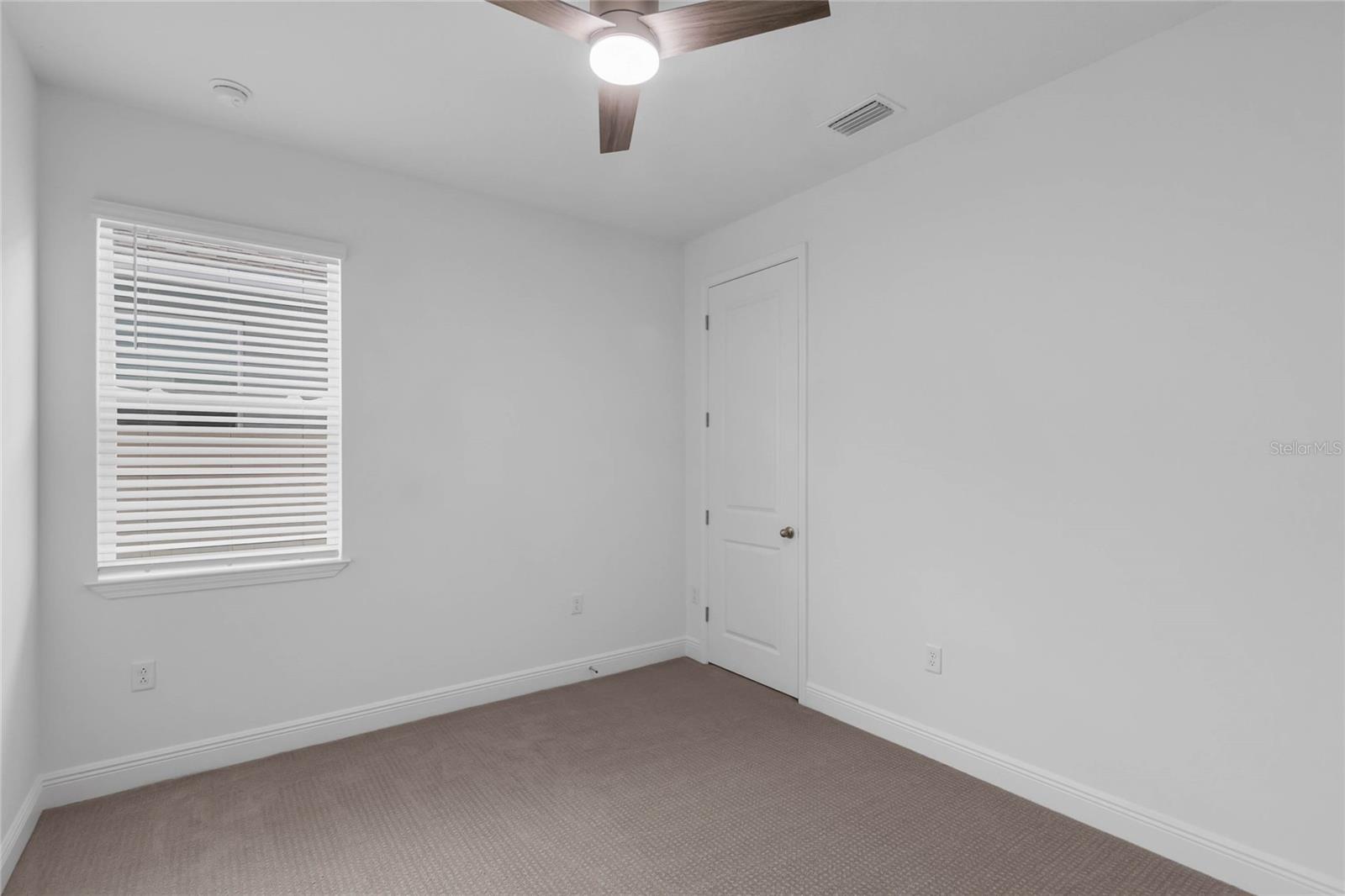 4518 Lions Gate Ave Property Photo 15