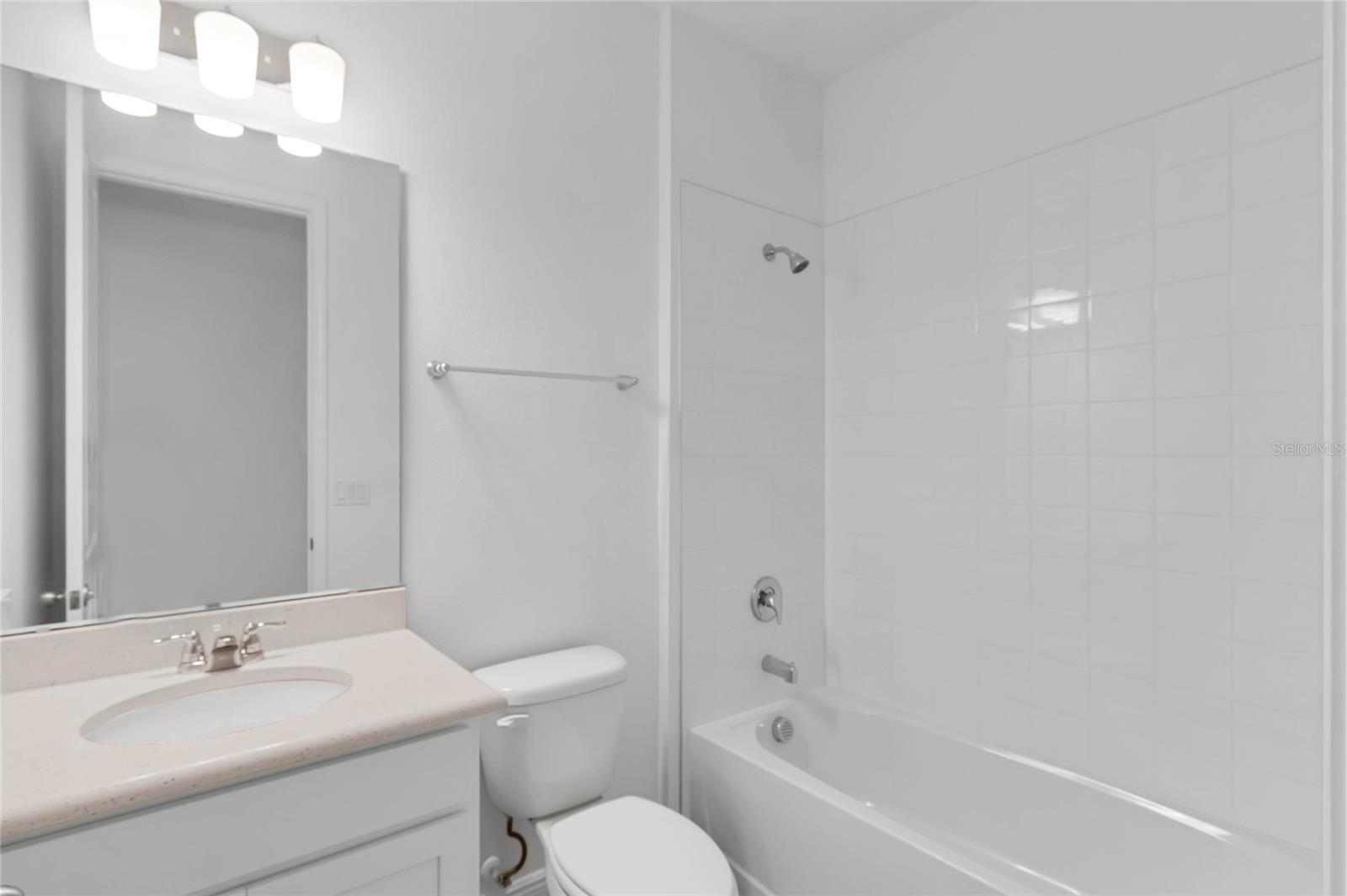 4518 Lions Gate Ave Property Photo 16