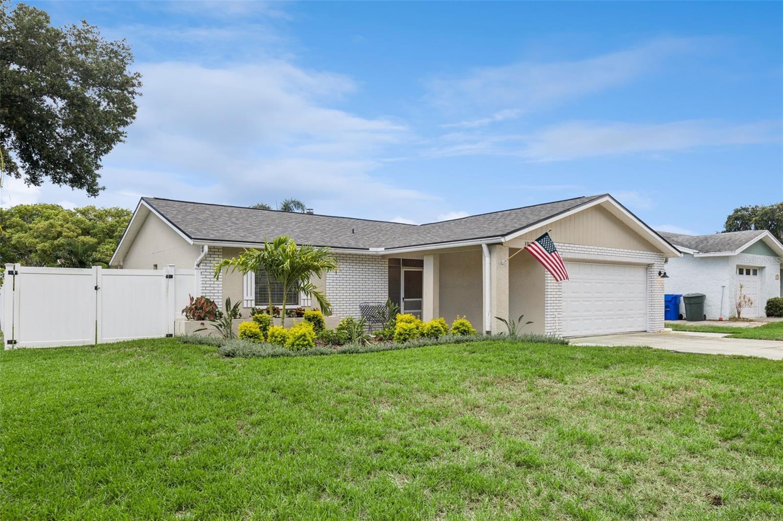 1004 Vineyard Ct Property Photo 35