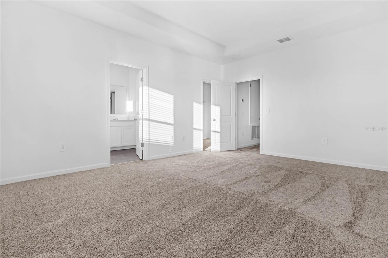 2788 Pierr St Property Photo 10