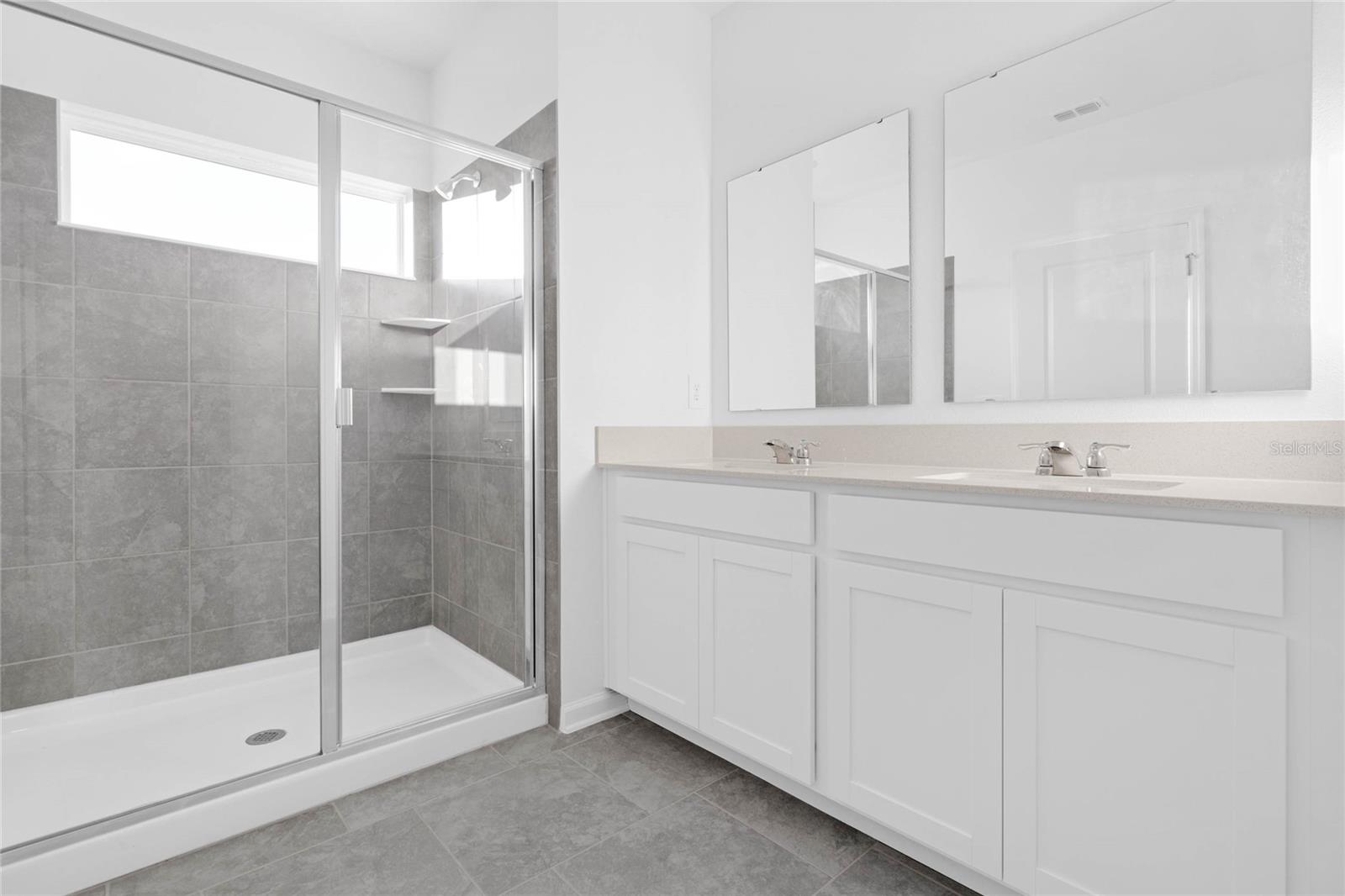2788 Pierr St Property Photo 12