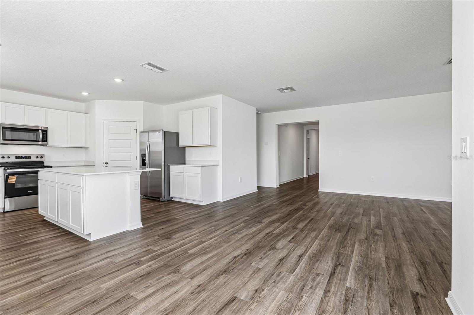 2486 Aveeno Ave Property Photo 3