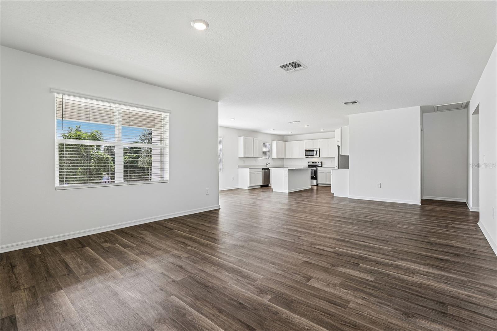 2486 Aveeno Ave Property Photo 9