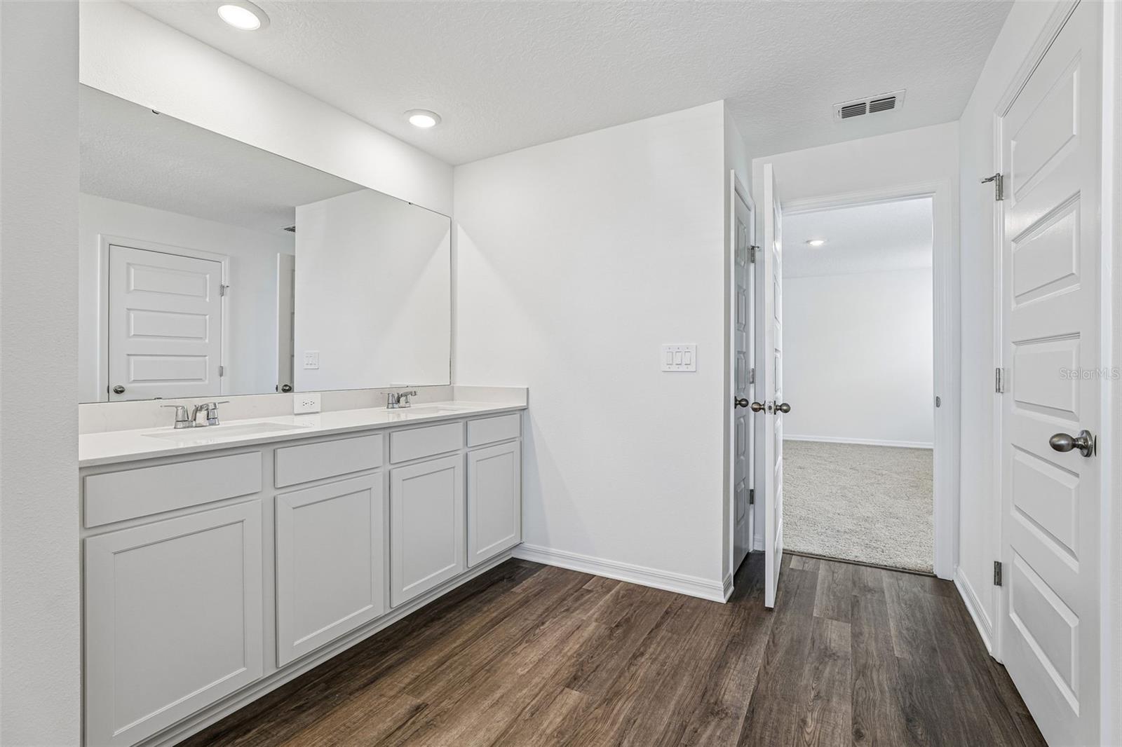2486 Aveeno Ave Property Photo 31