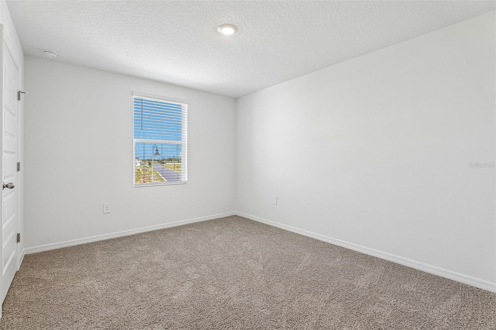 2486 Aveeno Ave Property Photo 36