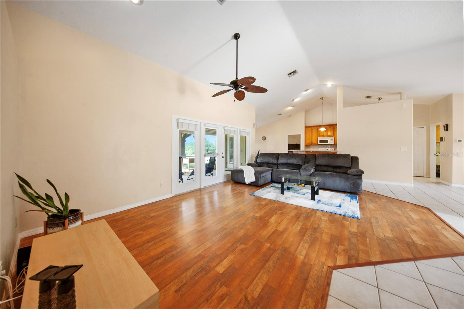 11546 Nice Ct Property Photo 10
