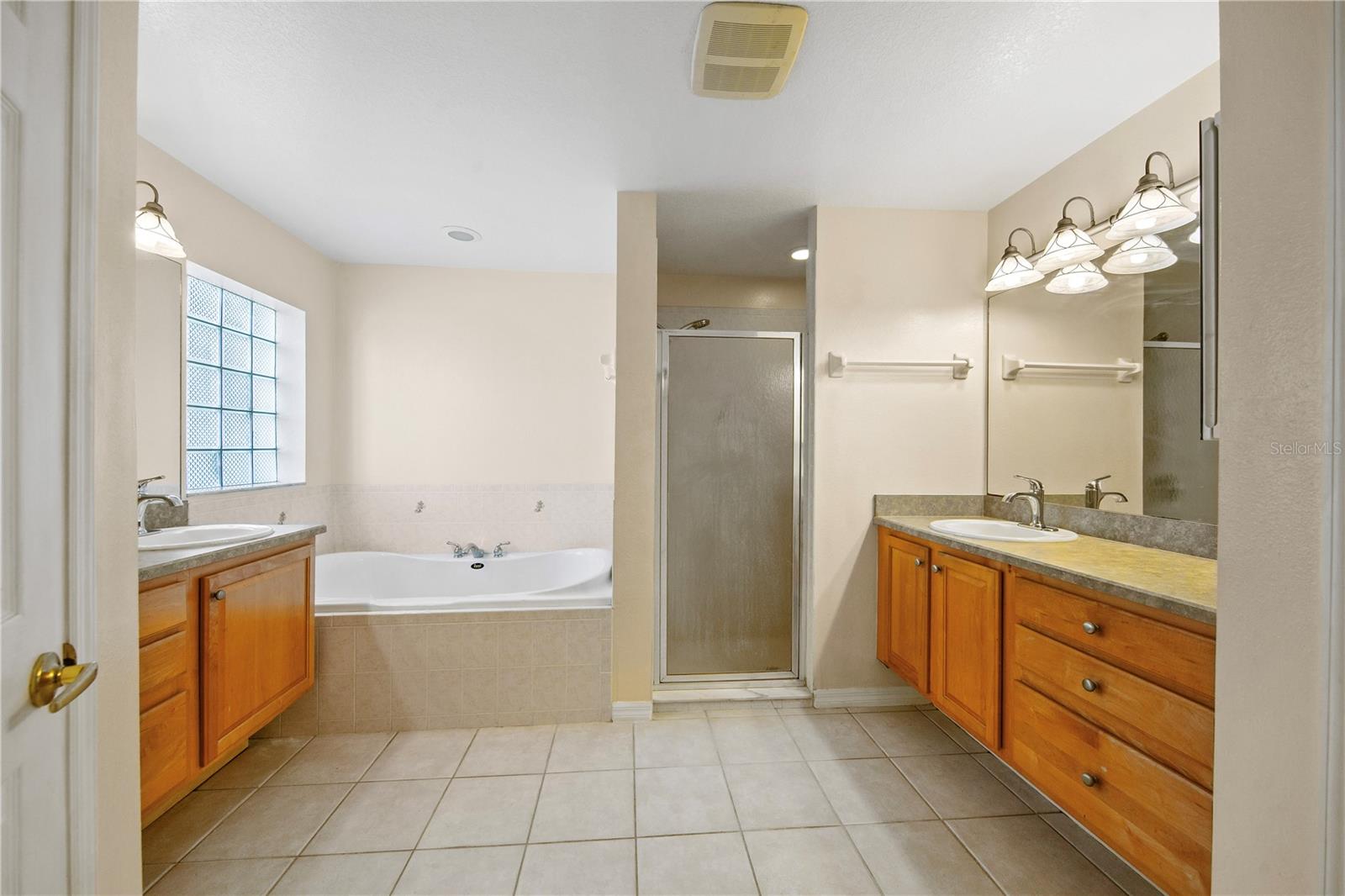 11546 Nice Ct Property Photo 23