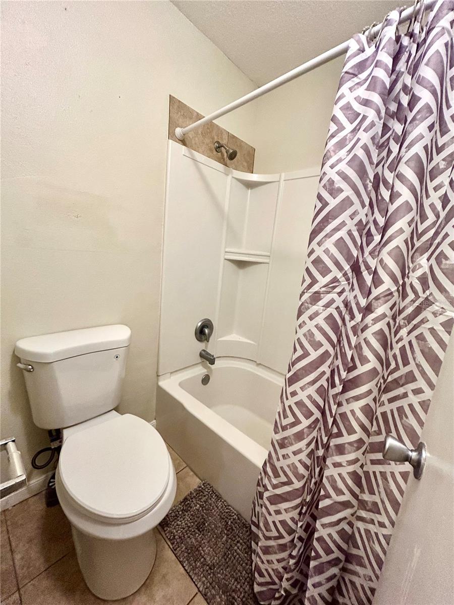 224 Afton Sq #203 Property Photo 17