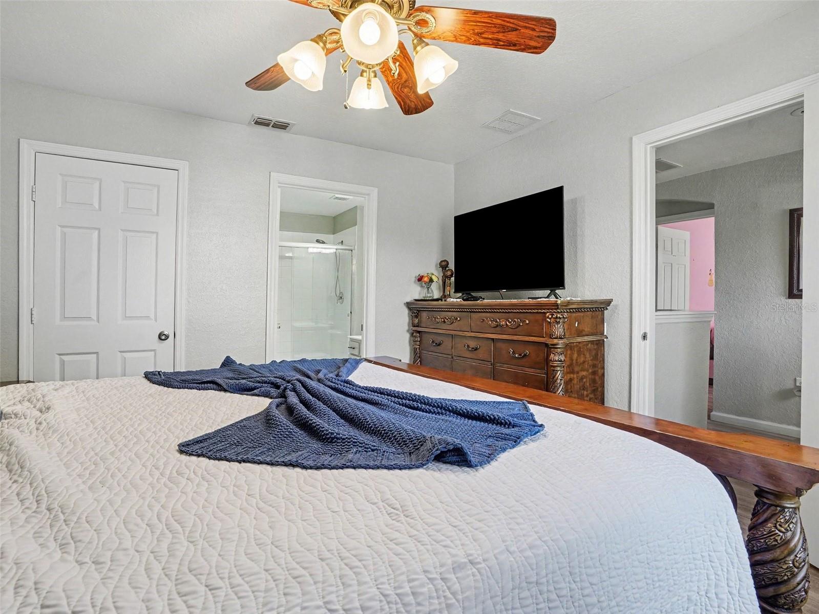 2671 Manesty Ln Property Photo 20