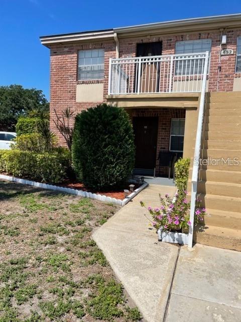 452 Banyon Tree Cir #200 Property Photo 1