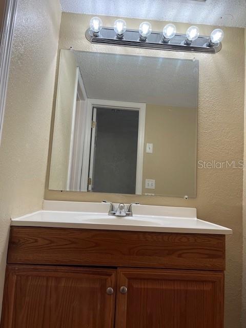 452 Banyon Tree Cir #200 Property Photo 14