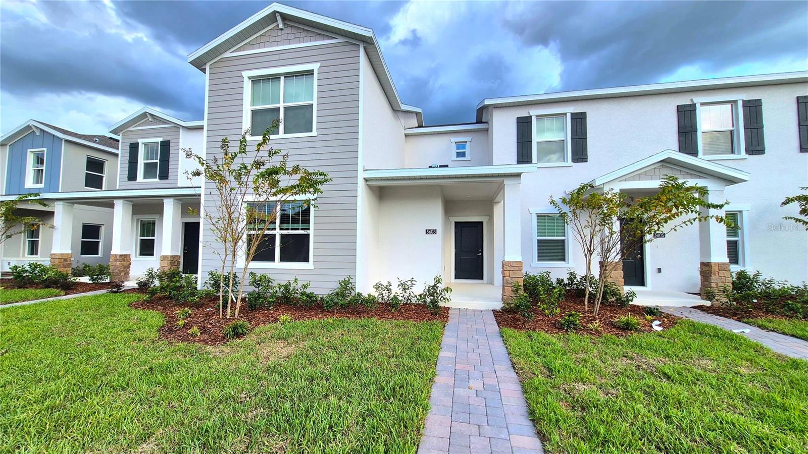 5603 RONIN DR Property Photo 1