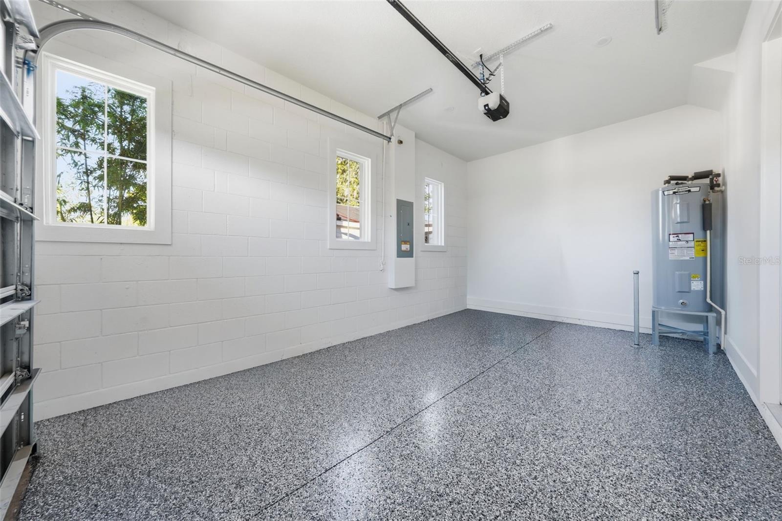 1605 Bryn Mawr St Property Photo 38