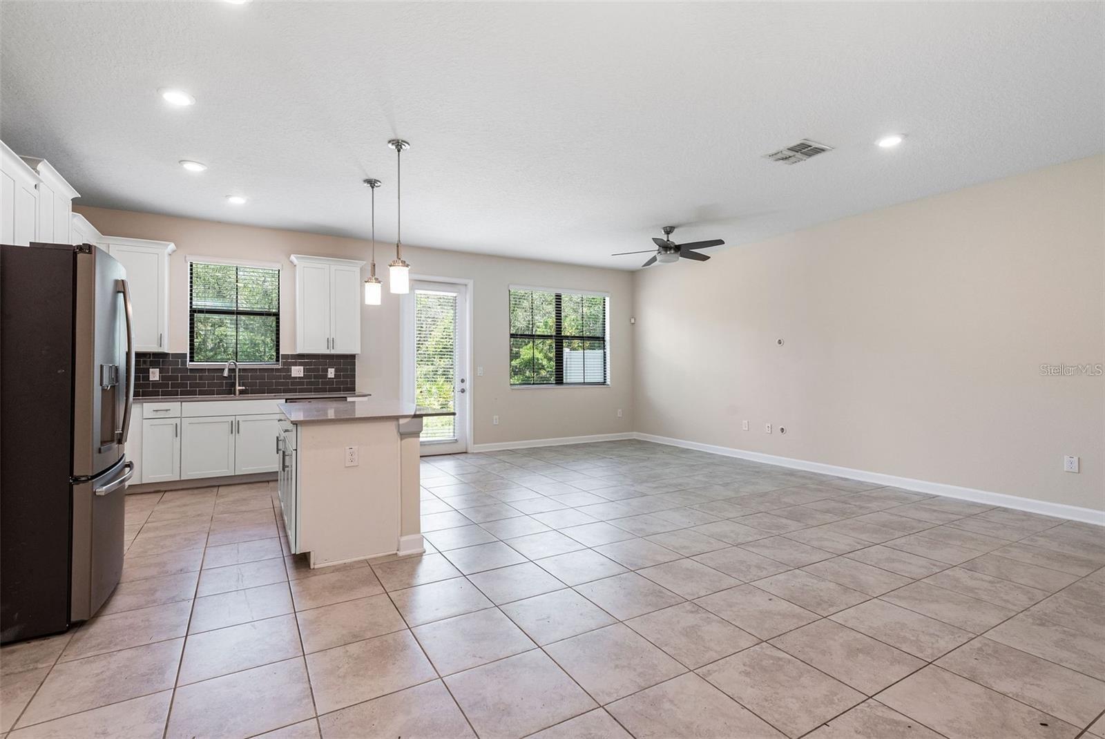 11043 Whistling Pine Way Property Photo 4