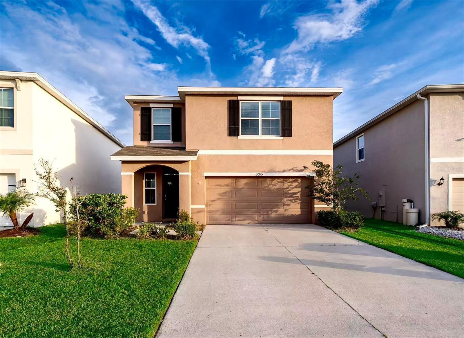 30915 PENNY SURF LOOP Property Photo 1