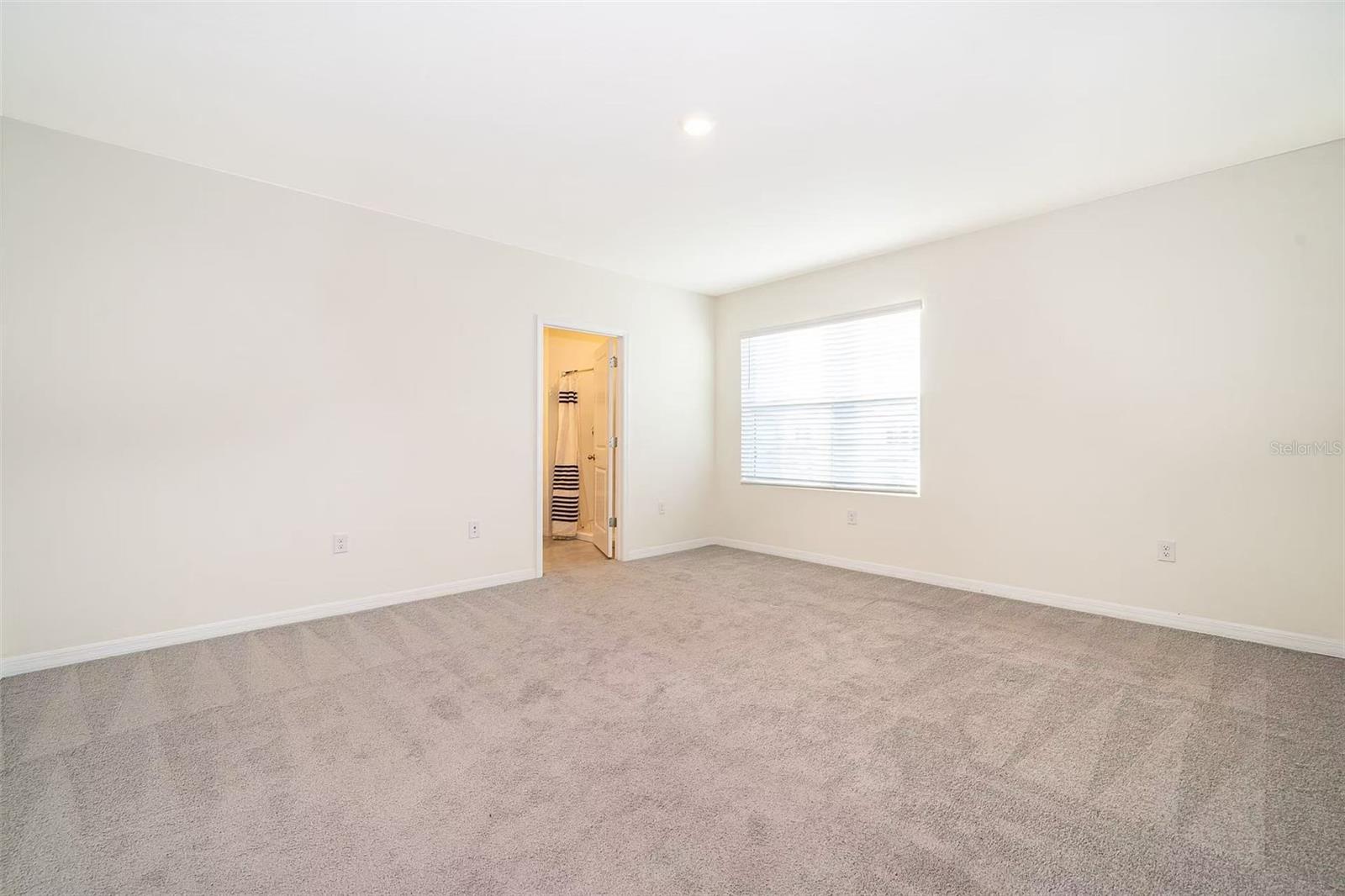 30915 Penny Surf Loop Property Photo 19
